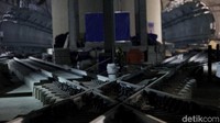 Kereta tersebut juga telah dilakukan tes di Depo Lebak Bulus. Dengan begitu, maka kereta siap diuji coba untuk melaju di atas rel pada Agustus 2018.