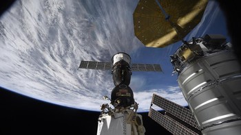 Momen jelang kepulangan Soyuz MS-07 ke Bumi setelah enam bulan berada di ISS. Foto: Instagram/roscosmosofficial
