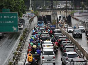 Kemacetan di Jakarta Meningkat 5 Persen di Hari Pertama Sekolah