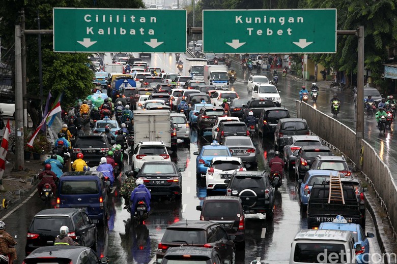 Kemacetan Jakarta. Foto: Agung Pambudhy Kemacetan Jakarta. Foto: Agung Pambudhy