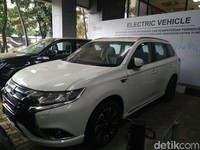 Jalan Kendaraan Listrik di Indonesia