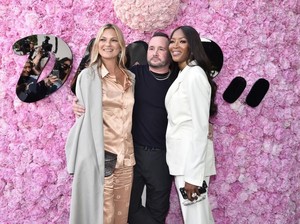 Gantikan Karl Lagerfeld, Kim Jones dari Dior Jadi Desainer Fendi