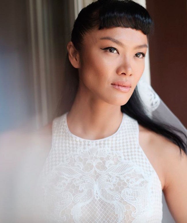 Bagi Kelly Tandiono, momen kemerdekaan menjadi motivasinya untuk saling menginspirasi. “Merdeka untuk menginspirasi generasi muda dan saling berbagi pengalaman demi kemajuan bangsa,” kata model yang pernah menjuri di ajang Asia’s Next Top Model itu. Foto: Instagram/@bubahalfian