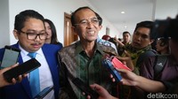 Akibat perbuatan Suryadharma secara bersama-sama tersebut negara mengalami kerugian keuangan sebesar Rp 27.283.090.068 dan SR 17.967.405. Namun dalam banding atas vonis ini, Pengadilan Tinggi DKI Jakarta memperberat vonis itu menjadi 10 tahun penjara.