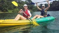 Mengisi liburannya, Fiona melakukan beragam kegiatan seperti hiking, berkunjung ke museum, berlayar, kayaking, dan hunting foto. (fionafussi/Instagram)