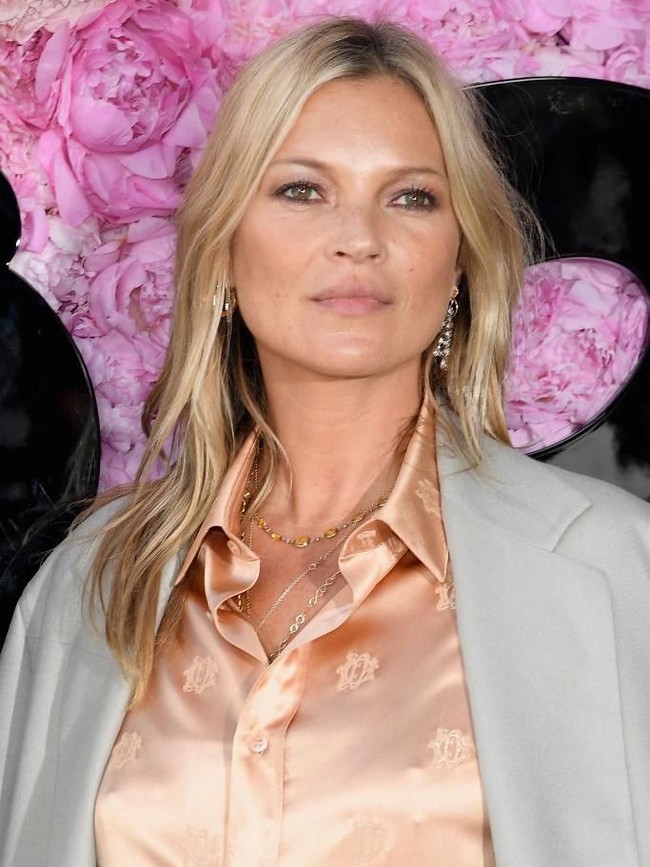 Nomor enam adalah Kate Moss dengan 91,05 persen. Ia pun diklaim memiliki bentuk dahi paling sempurna. Foto: Getty Images