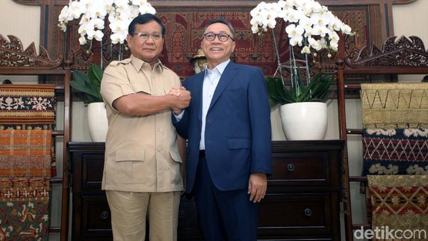 Prabowo Bertemu Zulkifli Hasan