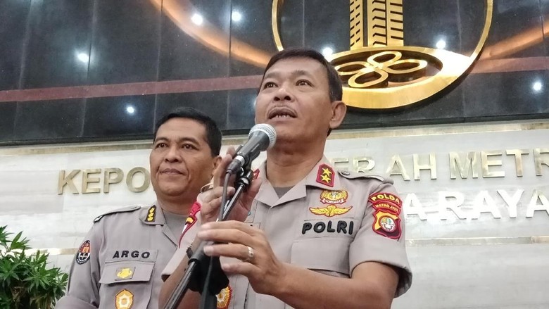 Kapolda Metro: 7.000 Petugas Siaga Tangani Banjir di Jakarta Kapolda Metro: 7.000 Petugas Siaga Tangani Banjir di Jakarta
