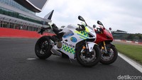 Motor V4 tersebut diharapkan bisa menggaungkan kampanye keselamatan berkendara. Foto: Ducati Inggris