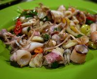Pedas Nendang Sedapnya Sambal Setan di 5 Warung Makan Ini