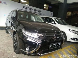 Surat dan Pelat Mobil Listrik untuk Pemerintah Masih Sementara