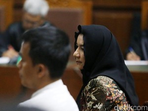 Bupati Rita Tak Terima Dituntut 15 Tahun Penjara: Terlalu Tinggi