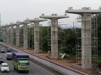 Serangan Oposisi ke Pemerintah: Dari Tiang LRT Sampai Utang