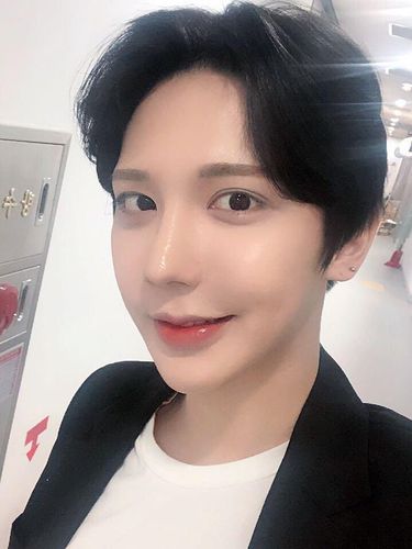 Han Jin Ho setelah operasi plastik