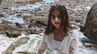 Prilly pun mengungkapkan kekecewaannya itu dan menutup kolom komentar instagramnya. Dok. Instagram/prillylatuconsina96