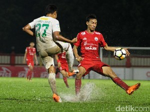 Persija Seri Lawan Persebaya, Teco Soroti Dua Hal Ini