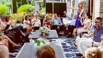 Acara makan-makan merayakan kelulusan bersama keluarga dan orang terdekat. Foto: Instagram