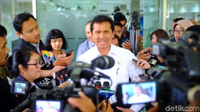 Besarnya THR Tahun Ini yang Bikin PNS Tersenyum