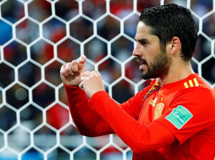 Gol Injury Time Antar Spanyol Juara Grup B