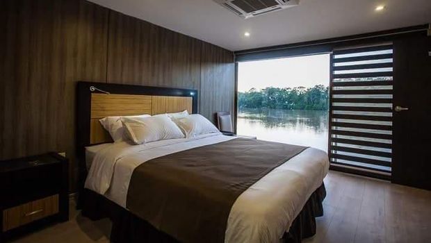  Fasilitas kamar (Anakonda Amazon Cruise)