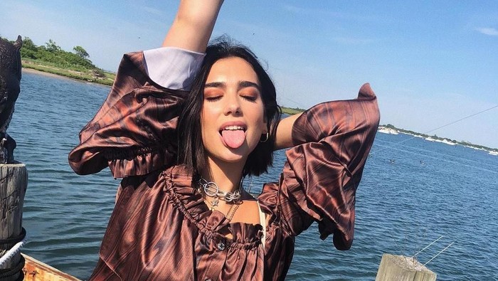 Dua Lipa