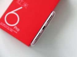 Penampakan Redmi 6 Pro Berkamera Ganda dan Berponi