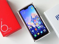 Penampakan Redmi 6 Pro Berkamera Ganda dan Berponi