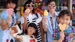 Lucunya Si Kecil Ulla, Anak Ersa Mayori Kalau Sedang Makan Sashimi dan Es Krim