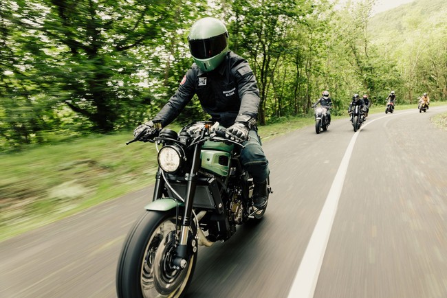 Motor Retro Yamaha Dimodifikasi Jadi 6 Gaya Keren Motor Retro Yamaha Dimodifikasi Jadi 6 Gaya Keren