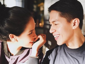 Bikin Baper karena Posting Mesra, Siapa Sih Pacar Maudy Ayunda?