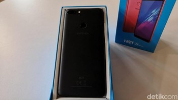 Beralih ke sektor kamera, Hot 6 Pro dibekali kamera belakang dual camera dengan konfigurasi 13 MP + 2 MP dan lensa PDAF untuk fokus cepat dan fitur bokeh. (Foto: detikINET/Muhammad Alif Goenawan)