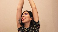 Penampilan Dua Lipa menjelang perubahannya kini. Foto: Instagram Dua Lipa