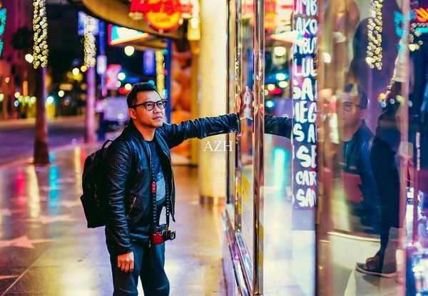 Selain Pacific Park, keluarga yang dikenal dengan panggilan A6 ini juga berfoto di The Hollywood Walk of Fame. (azriel_hermansyah/Instagram) Selain Pacific Park, keluarga yang dikenal dengan panggilan A6 ini juga berfoto di The Hollywood Walk of Fame. (azriel_hermansyah/Instagram)