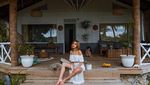 Foto: Cantiknya Jessica Iskandar Liburan di Mentawai
