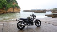 Kelir krom terlihat pada tangki bahan bakar dan beberapa bagian lainnya. Foto: Dok. Moto Guzzi