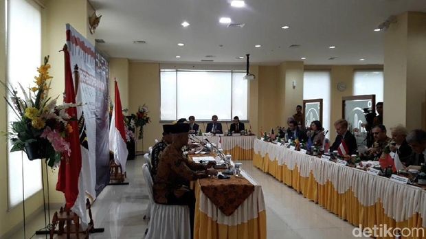 PKS Terima Kunjungan 13 Duta Besar Negara Anggota Uni Eropa