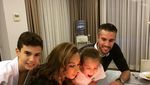 Pesona Robin van Persie Striker Asal Belanda yang Hobi Ngopi
