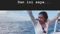Prilly pun mengunggah opininya dengan menyematkan tagar #RIPRespect. Foto: Prilly Latuconsina (Instagram)