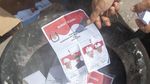 Petugas KPU Musnahkan Surat Suara yang Rusak