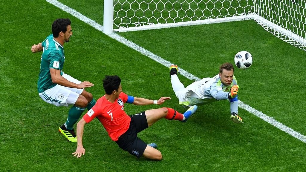 Turun Minum, Korea Selatan vs Jerman Masih 0-0 Turun Minum, Korea Selatan vs Jerman Masih 0-0