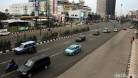 Arus lalu lintas lancar.