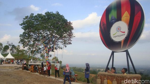 Objek wisata Caping Park di Banyumas. 