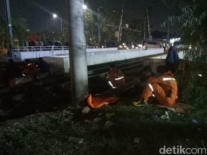 Pencarian Buaya Kali Grogol Dilanjutkan hingga Pukul 21.00