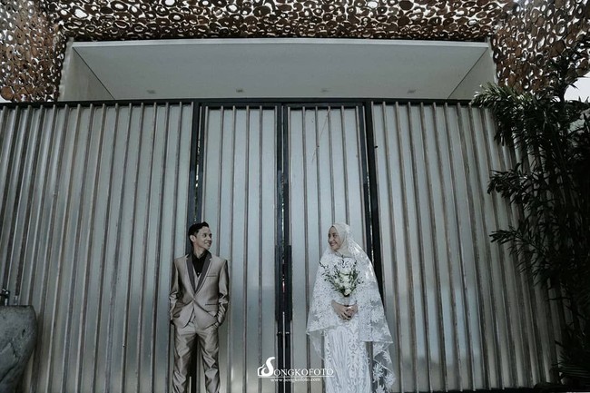 Jasmine pun mengaku banyak menerima pesan dari netizen yang terinspirasi pada pernikahan dirinya. Foto: Instagram @songkofoto