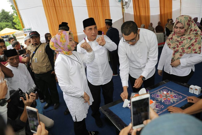 Hasil Final Quick Count Pilgub Sumut: Edy-Ijeck Menang Hasil Final Quick Count Pilgub Sumut: Edy-Ijeck Menang