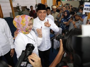 LSI Denny JA: Eramas Unggul di Sumut, Khofifah-Emil di Jatim