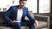 Zachary David Alexander Efron yang dikenal dengan nama panggungnya, Zac Efron ini pernah kecanduan minuman keras, bahkan ia sempat menyentuh obat-obatan terlarang. Namun akhirnya ia memutuskan untuk pergi ke pusat rehabilitasi, dan Zac mengaku merasa lebih baik. Foto: Instagram/zacefron