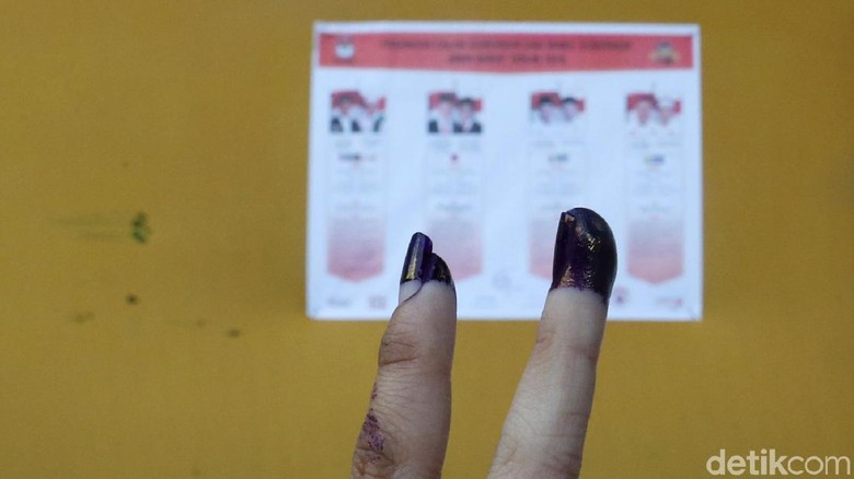 Penjelasan MUI Soal Logo Halal di Wadah Tinta KPU Penjelasan MUI Soal Logo Halal di Wadah Tinta KPU