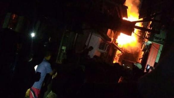 Kebakaran di Palmerah, 15 Damkar Dikerahkan