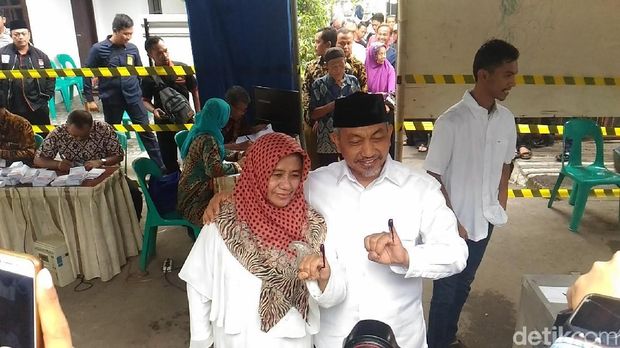 Syaikhu nyoblos di Bekasi / 